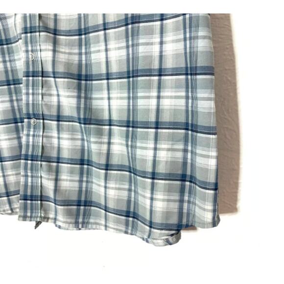 PrAna Men's Blue and Gray Plaid Button Up Shirt - Large - Picture 6 of 7